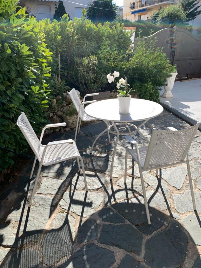 Cap D Antibes, Salis Beach , 2 Bedrooms , Free Parking Kültér fotó